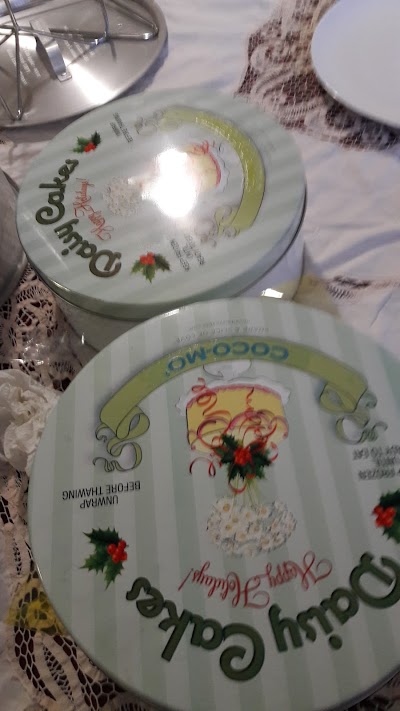 Photos of Daisy Cakes