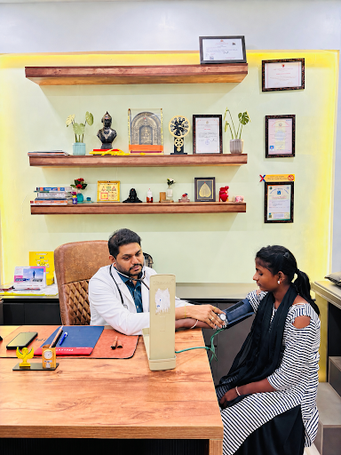 Confused by your blood test or scan reports? At Kamat’s Speciality Clinic in KC park Dharwad, our…