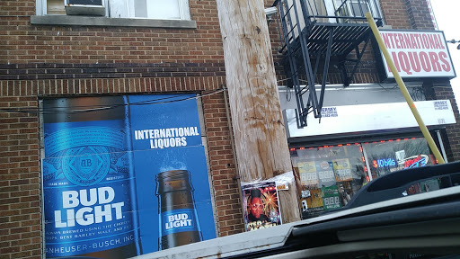 International liquors Logo