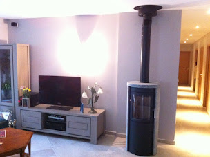 Photo n°11 de ECOFLAM à La Ville-aux-Dames (Cheministe)