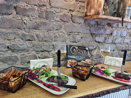 NOVA | Burger • Vom Holzkohlegrill - Thumbnail