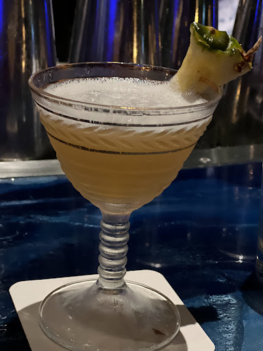 Teardrop Lounge - Visual