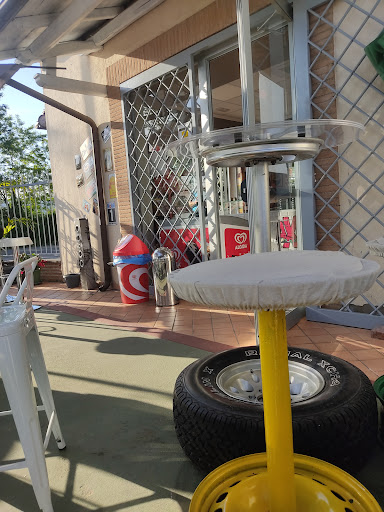Axel Garage