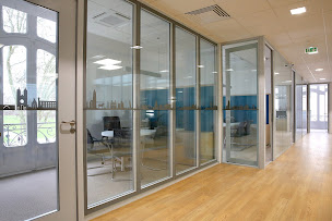 Photo n°10 de Crédit Agricole Charente-Maritime Deux-Sèvres à Niort (Banque d'épargne)