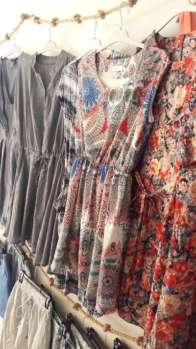Photos of Saart Clothing