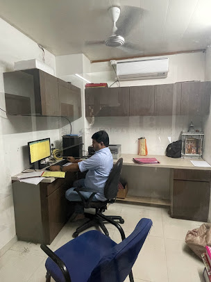 Af1qipppgunhekdm Dbold8xlsd4x7hf2uegixms3jpt=s406 K No