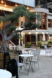 Photo n°15 de MALAR RESTAURANT à Triel-sur-Seine (Bar lounge)