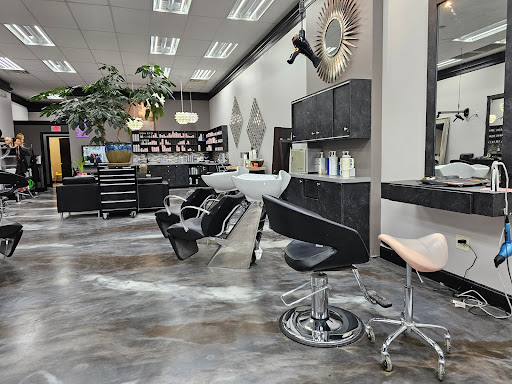 Michael the Salon - Thumbnail