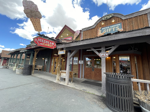 Old Bryce Town - Visual