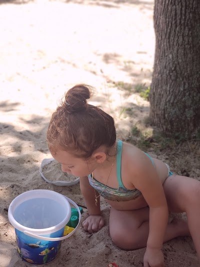 Charlestown Manor Beach And Campground