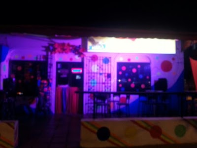 Photos of EVERLASTING LOVE ROMANCE BAR