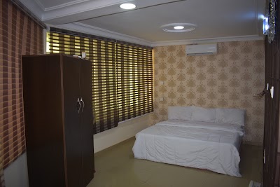 Photos of Glamonds Hotel & Suites