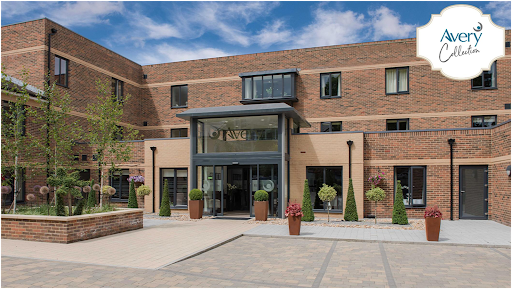 Wimbledon Common Care Home - Expert Care in London