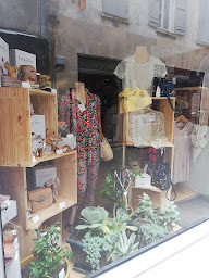 Photo n°4 de Lauren's Boutique à Bazas (Magasin de vêtements pour femmes)