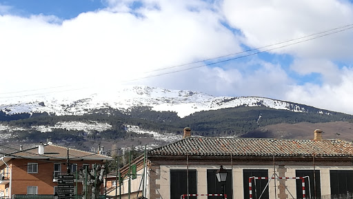Escuela De Educación Infantil Casa De Niños Lozoya