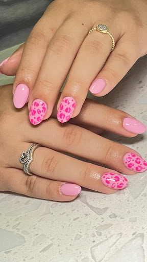 Laced with Charm, Nail Salon Gallery - United States