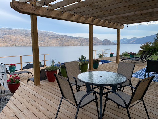 Red Haven Retreat Vacation Suites - Canada