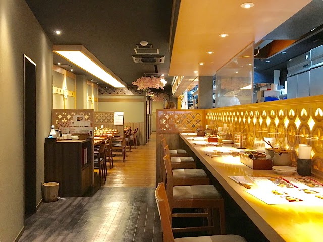 とんかつ 神楽坂 さくら 本店