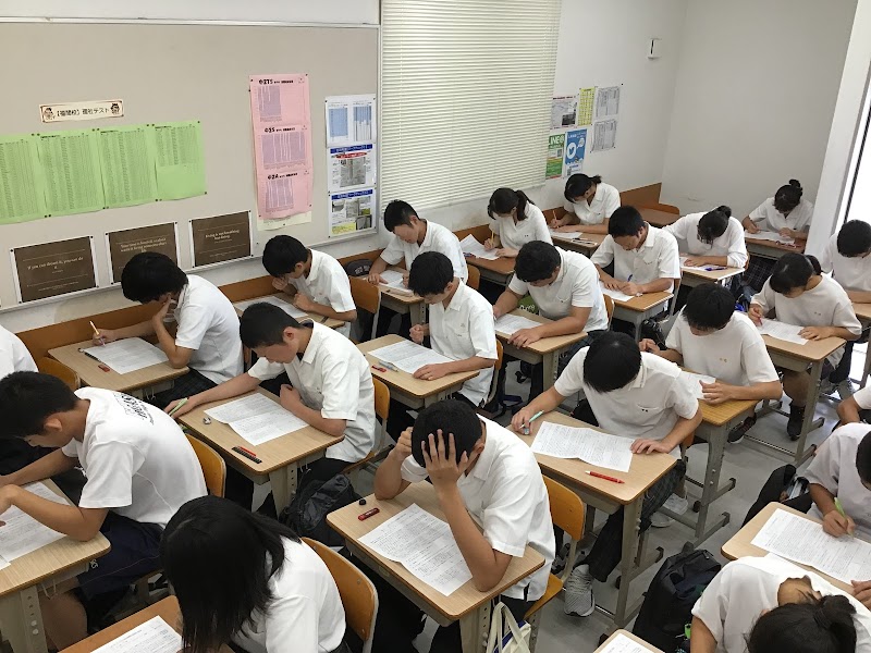学習塾 英進館 福間校