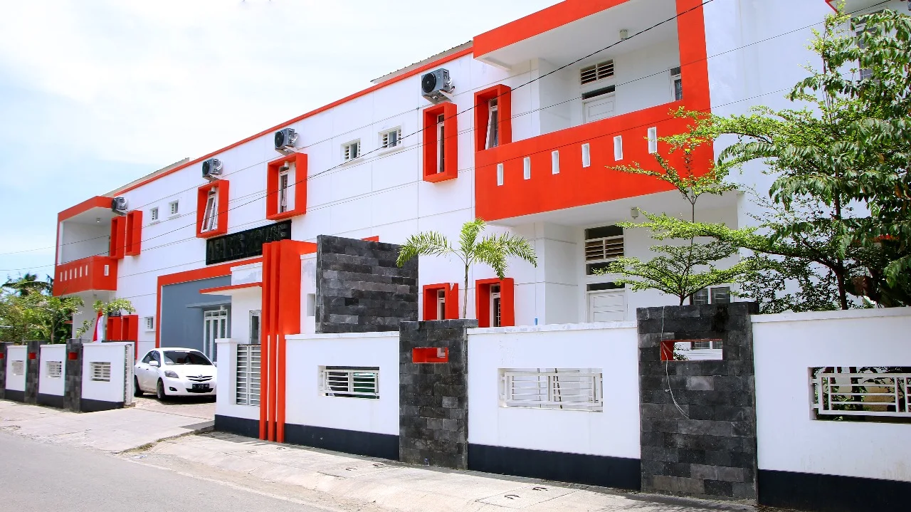 AFARIS HOUSE
