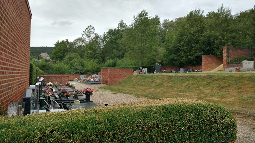 Ancien cimetière de Mazée