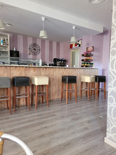 Toño's - Visual