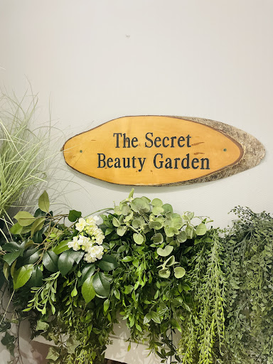 The Secret Beauty Garden