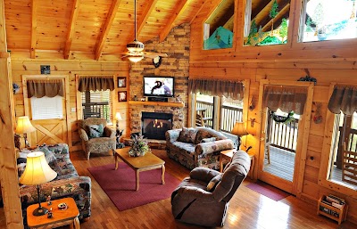 Eagles Ridge Resort - Pigeon Forge Cabins