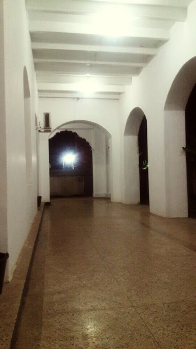 Photos of Thanlwin Hotel