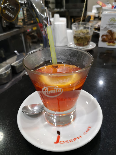 Caffe' Metro' Gallery - Italy