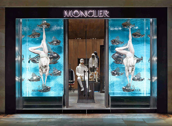 Moncler Gstaad by null