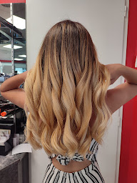 Photo n°17 de CCCOIFF à Billère (Salon de coiffure)