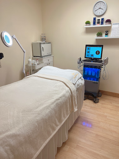 FlowMD Aesthetic Center - Thumbnail