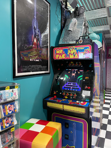 Back to the 80s Cafe & More Las Vegas - Thumbnail