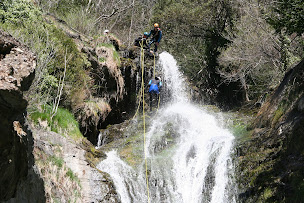 Photo n°12 de Alteo Nature - Canyoning Herault à Prades-le-Lez (Moniteur.rice d'escalade)