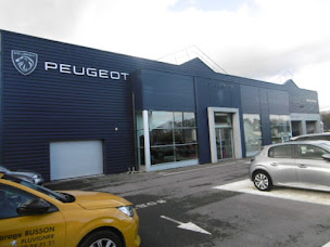 Photo n°1 de GARAGE BUSSON - PEUGEOT à Pluvigner (Concessionnaire Peugeot)