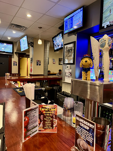 Riardo's Bar & Grill - Thumbnail