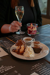 Photo n°7 de Bistro Régent L'Isle-Jourdain à L'Isle-Jourdain (Restaurant)