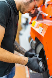 Photo n°5 de La Maison Du Pied Franconville : chaussures et semelles orthopédiques sur mesure à Franconville (Fabrique de chaussures)