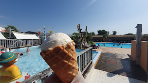 Photo n°67 de Camping Domaine de la Baie Dorée à Villeneuve-en-Retz (Terrain pour camping-cars)