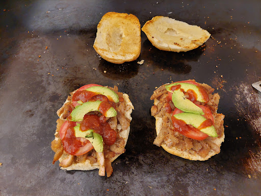 Tortas y hamburguesas Flór - Thumbnail