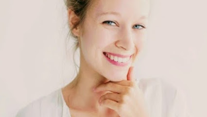 Diagonal Clinic Dental Barcelona | Carillas Dentales | Ortodoncia Invisible