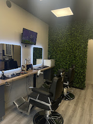 Photo n°9 de la loge n°12 à Caumont-sur-Durance (Salon de coiffure)