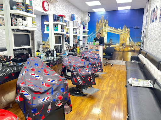 G Andrews Unisex Hair Salon - Thumbnail