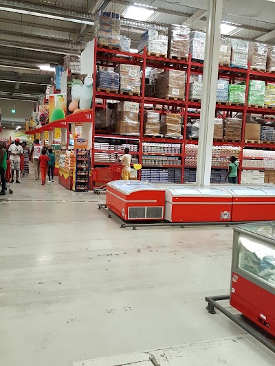 Photos of Maxi Supermarket