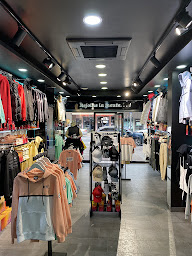 Photo n°15 de Vêtements Comme Des Loups - Saint-Dié-des-Vosges à Saint-Dié-des-Vosges (Magasin de vêtements)