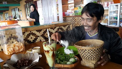 Photos of Kedai Cihideung Corner