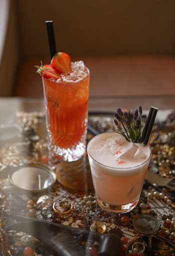 The Bar at No.15 - Thumbnail