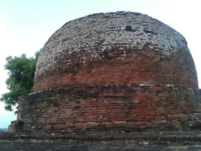Photos of Yahangala Archaeological Ruins