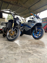 Photo n°10 de SAM Services mécaniques à Inguiniel (Atelier de réparation pour motos)